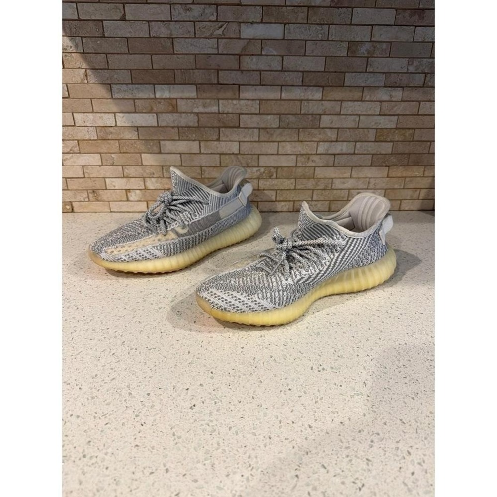 Adidas Yeezy Boost 350 V2 Static 2023 Mens Size 10 Non Reflective